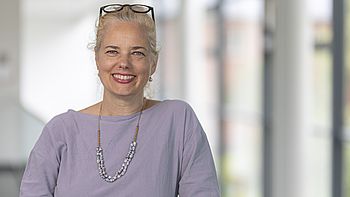 Prof. Julia Schnitzer